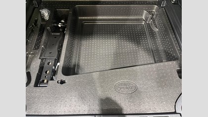 Defender 110 59