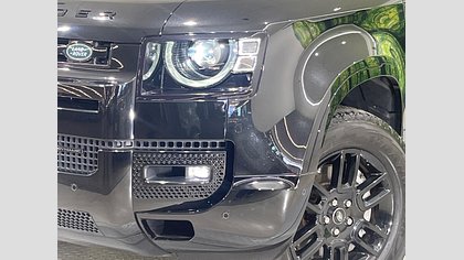 Defender 110 52