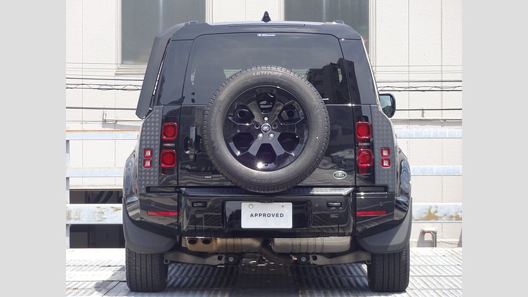 2021 認定中古車 Land Rover Defender 110 サントリーニブラック D300 AWD（AT） X-DYNAMIC SE