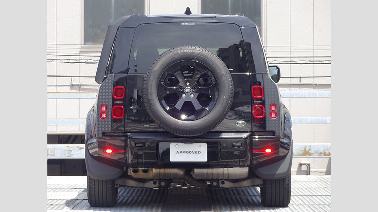 2021 認定中古車 Land Rover Defender 110 サントリーニブラック D300 AWD（AT） X-DYNAMIC SE
