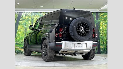 Defender 110 4