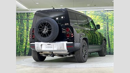 Defender 110 6