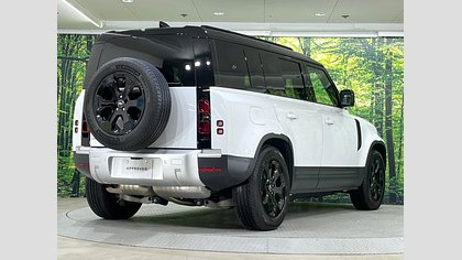 Defender 110 6