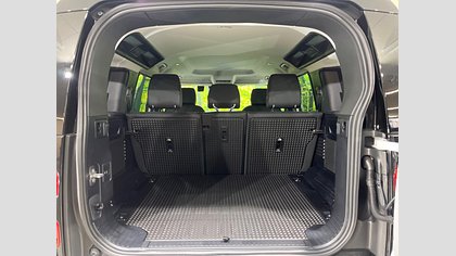 Defender 110 13