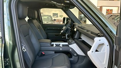Defender 110 5