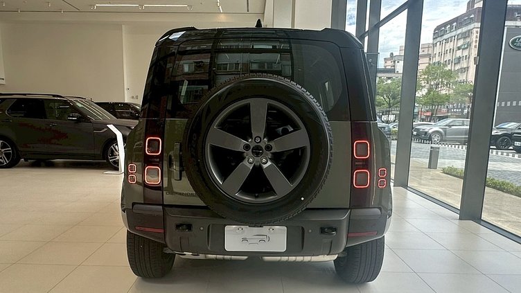 2026 新車 Land Rover Defender 110 Woolstone Green D350  X-Dynamic HSE