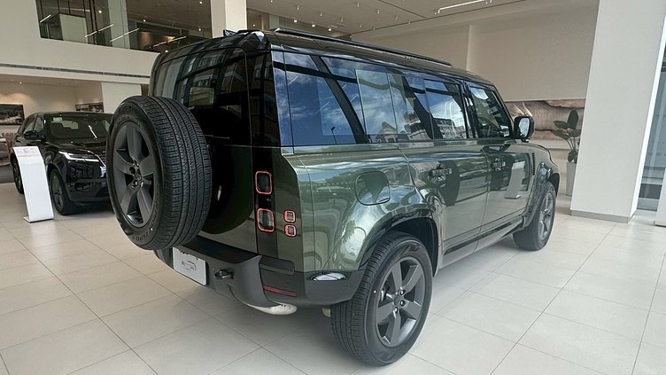 2026 新車 Land Rover Defender 110 Woolstone Green D350  X-Dynamic HSE