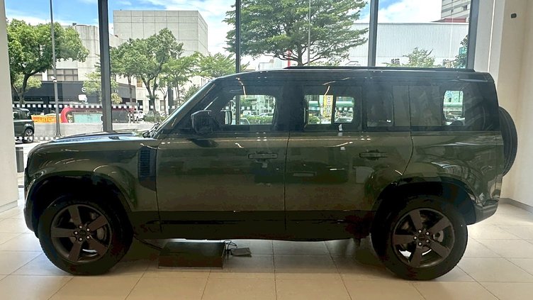 2026 新車 Land Rover Defender 110 Woolstone Green D350  X-Dynamic HSE