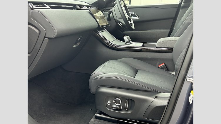 2023 認定中古車 Land Rover Range Rover Velar ヴァレジネブルー P400eプラグインハイブリッド（ガソリン） Standard Wheelbase Dynamic HSE