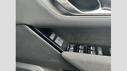 Range Rover Velar 14