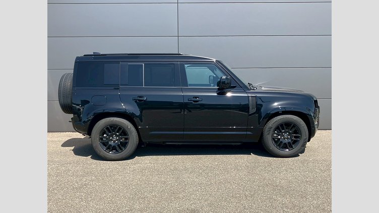 2025 認定中古車 Land Rover Defender 110 サントリーニブラック P300 ガソリン X-Dynamic SE