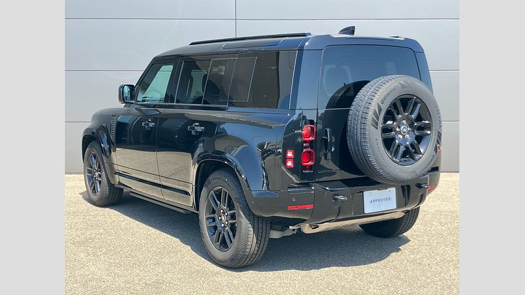 2025 認定中古車 Land Rover Defender 110 サントリーニブラック P300 ガソリン X-Dynamic SE