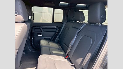 Defender 110 9