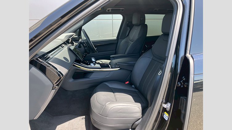 2025 認定中古車 Land Rover Range Rover Sport サントリーニブラック D300マイルドハイブリッド スタンダードホイールベース S