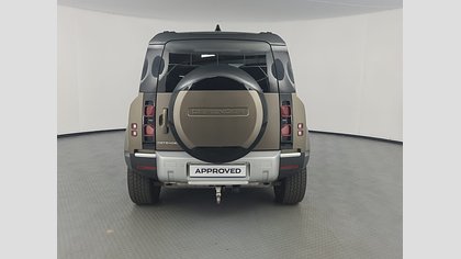 Defender 110 17