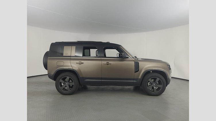 2024 Approved Land Rover Defender 110 Gondwana Stone Automatic Land Rover Defender 110 D250 Se