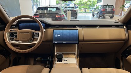 Range Rover 7