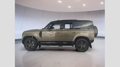 Defender 110 2