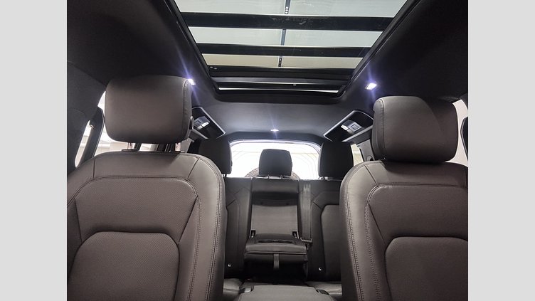 2026 Seminuevos Approved Land Rover Defender 110 Deep Sandglow Yellow P400 Gasolina MHEV Trophy Edition in Deep Sandglow Yellow