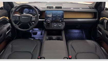 Defender 110 4