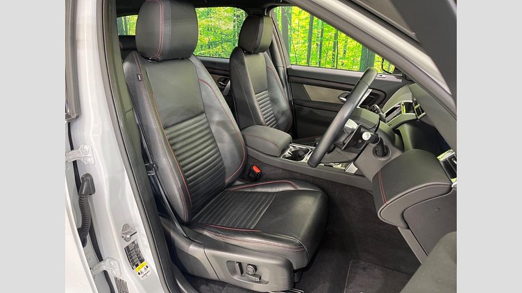 2020 認定中古車 Land Rover Discovery Sport ユーロンホワイト P250 AWD（オートマチック）  R-DYNAMIC S