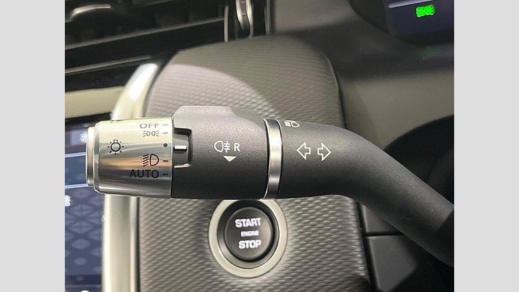 2020 認定中古車 Land Rover Discovery Sport ユーロンホワイト P250 AWD（オートマチック）  R-DYNAMIC S