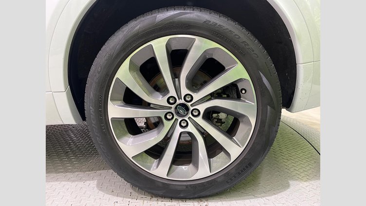 2020 認定中古車 Land Rover Discovery Sport ユーロンホワイト P250 AWD（オートマチック）  R-DYNAMIC S