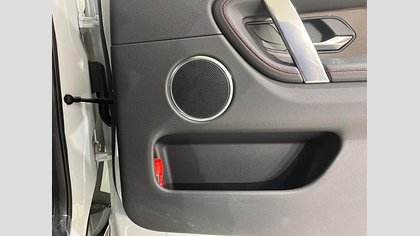 Discovery Sport 28
