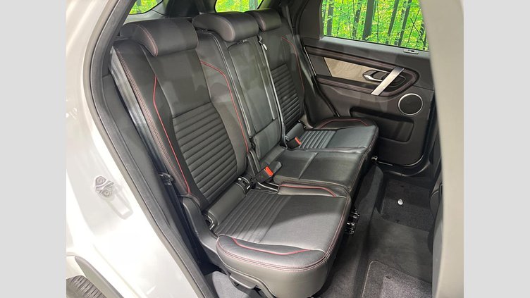 2020 認定中古車 Land Rover Discovery Sport ユーロンホワイト P250 AWD（オートマチック）  R-DYNAMIC S