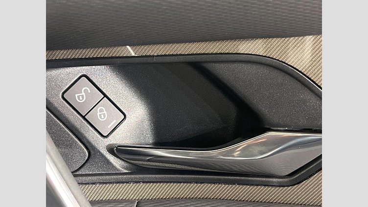 2020 認定中古車 Land Rover Discovery Sport ユーロンホワイト P250 AWD（オートマチック）  R-DYNAMIC S