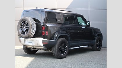 Defender 110 42