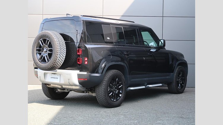 2023 認定中古車 Land Rover Defender 110 サントリーニブラック D300 AWD（AT） S