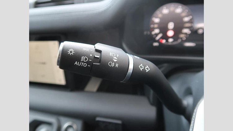 2023 認定中古車 Land Rover Defender 110 サントリーニブラック D300 AWD（AT） S