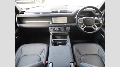 Defender 110 19