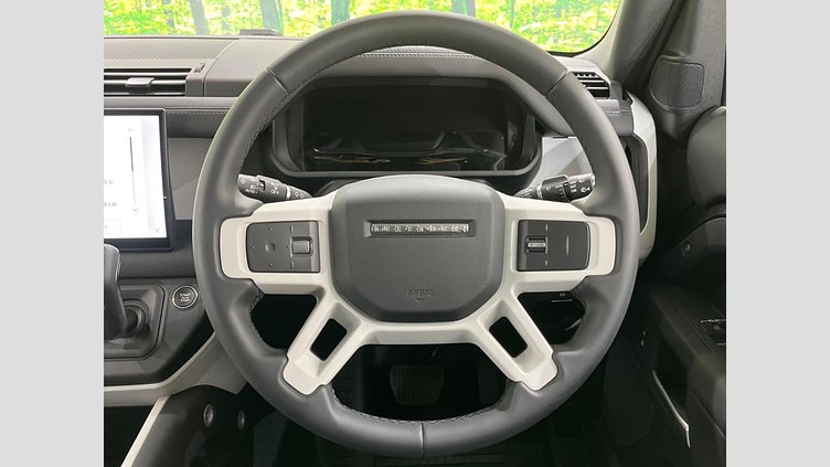 2025 認定中古車 Land Rover Defender 110 カルパチアングレイ D350 ディーゼルマイルドハイブリッド S