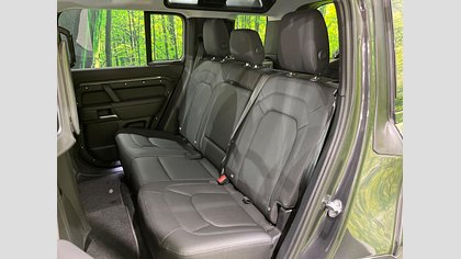 Defender 110 13