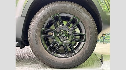 Defender 110 9