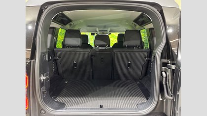 Defender 110 10