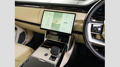 Range Rover 23