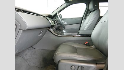 Range Rover Velar 2