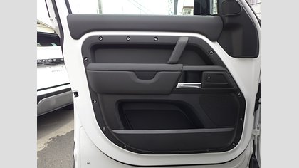 Defender 110 25