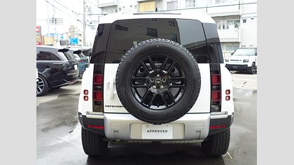 Defender 110 8