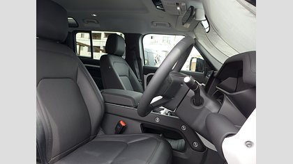 Defender 110 24