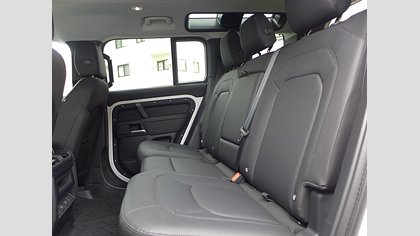 Defender 110 34
