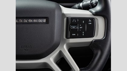 Defender 110 23