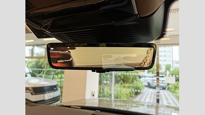 Range Rover 26