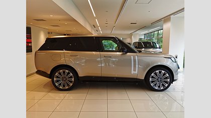 Range Rover 12