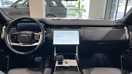 Range Rover 7