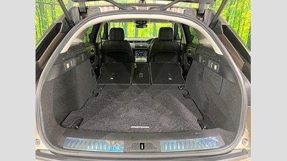 Range Rover Velar 13