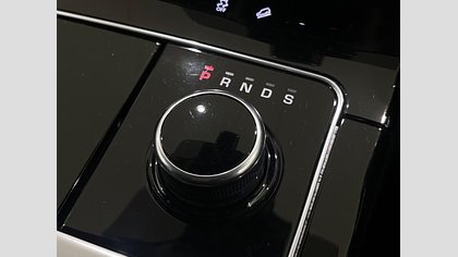 Range Rover Velar 32
